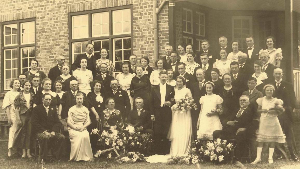 Wedding photograph of Georgine and Gerard