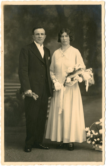 Huwelijksfoto van Marie Dierkens en Edmond Haverbeke