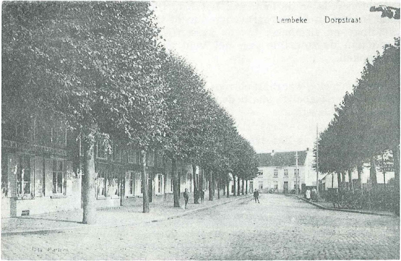 De Dorpsplaats te Lembeke omstreeks 1920