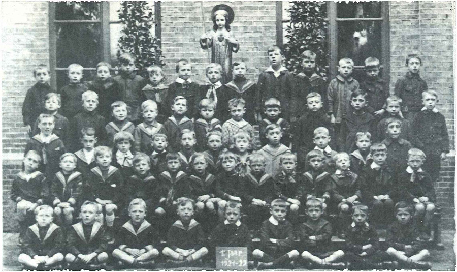 Broederschool Eeklo, 1ste klas 1921-22