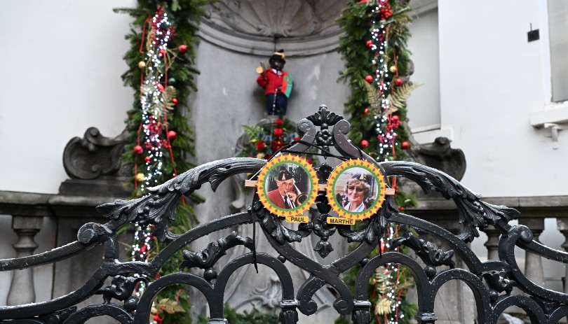 Hommage à Paul et Marthe Coeckelenberg, à Nadia, à leur Fanfare du Meyboom et ses musiciens.