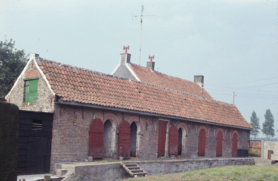 De boerderij van Leonard en Pelagie: de stallingen