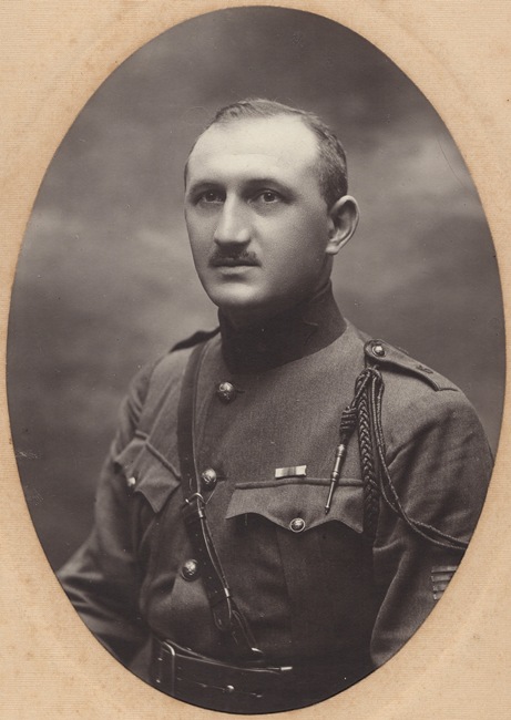 Theo in 1919