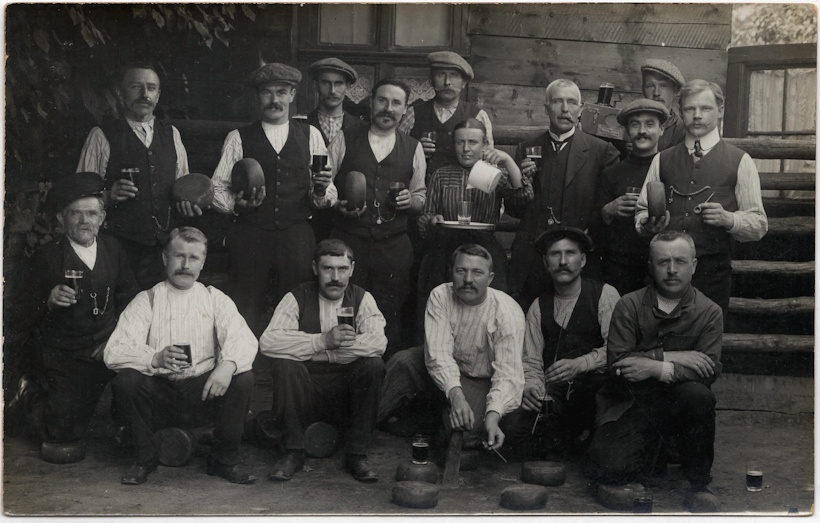 Eeklo/Gaston_Bral, een Meetjeslands dorp