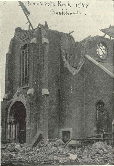 De vernielde toren van de kerk van Boekhoute