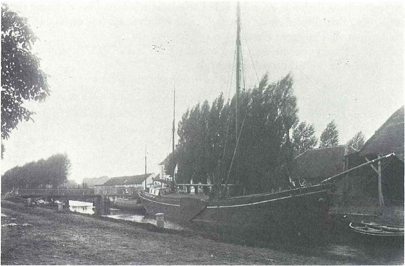 Overledebrug voor 1903, gezien vanaf de olieslagerij