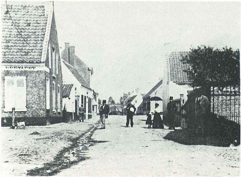 Overslag, aan het tolkantoor richting kerk, voor 1914