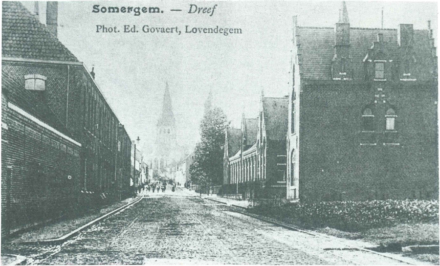 De Dreef met het klooster en de schoolgebouwen vóór 1914